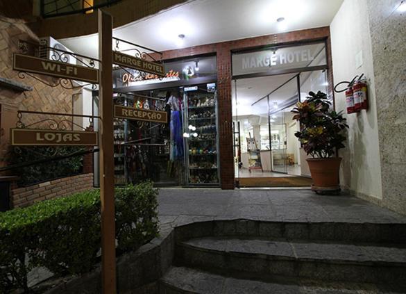 Marge Hotel Апаресида Экстерьер фото